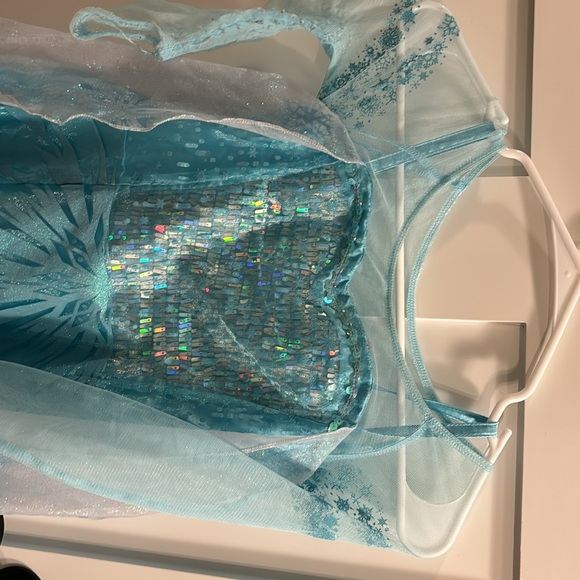 Disney Frozen Elsa Kids' Dress - Disney Store 7/8 - Picture 4 of 7